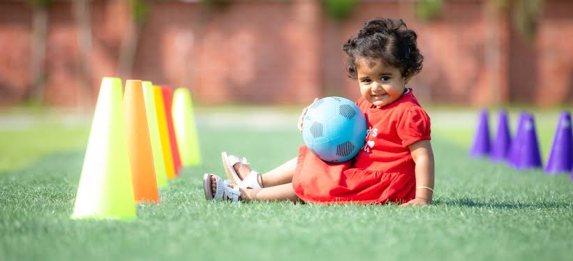 childrens-game-with-a-ball