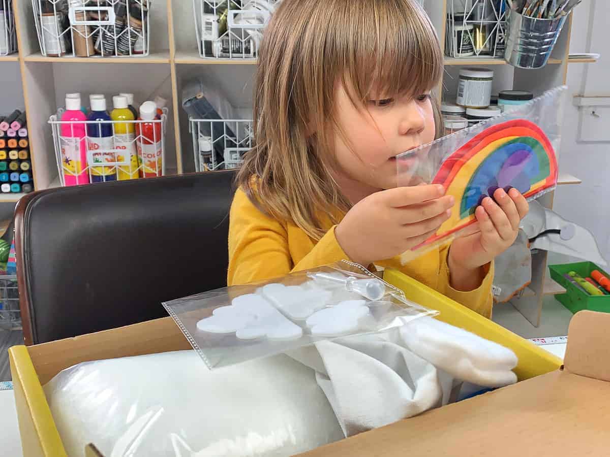 how-to-entertain-a-child